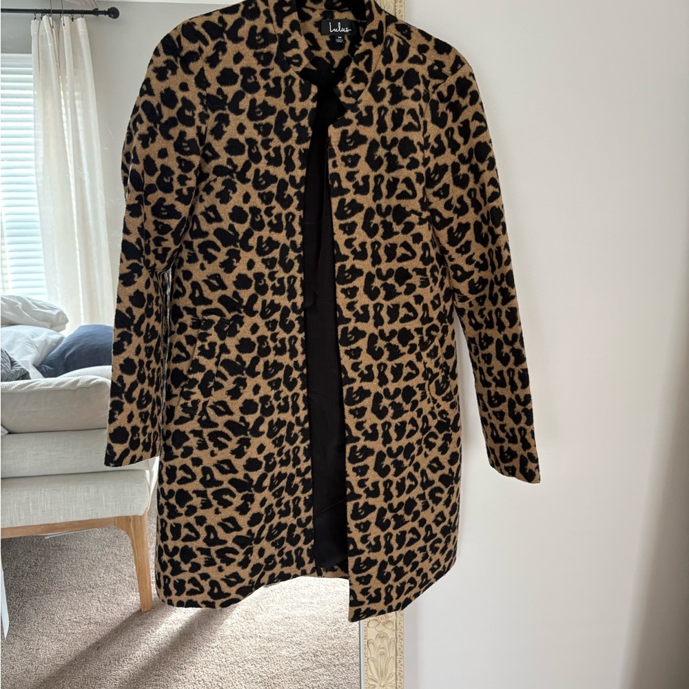 Lulu's Leopard-Print coat